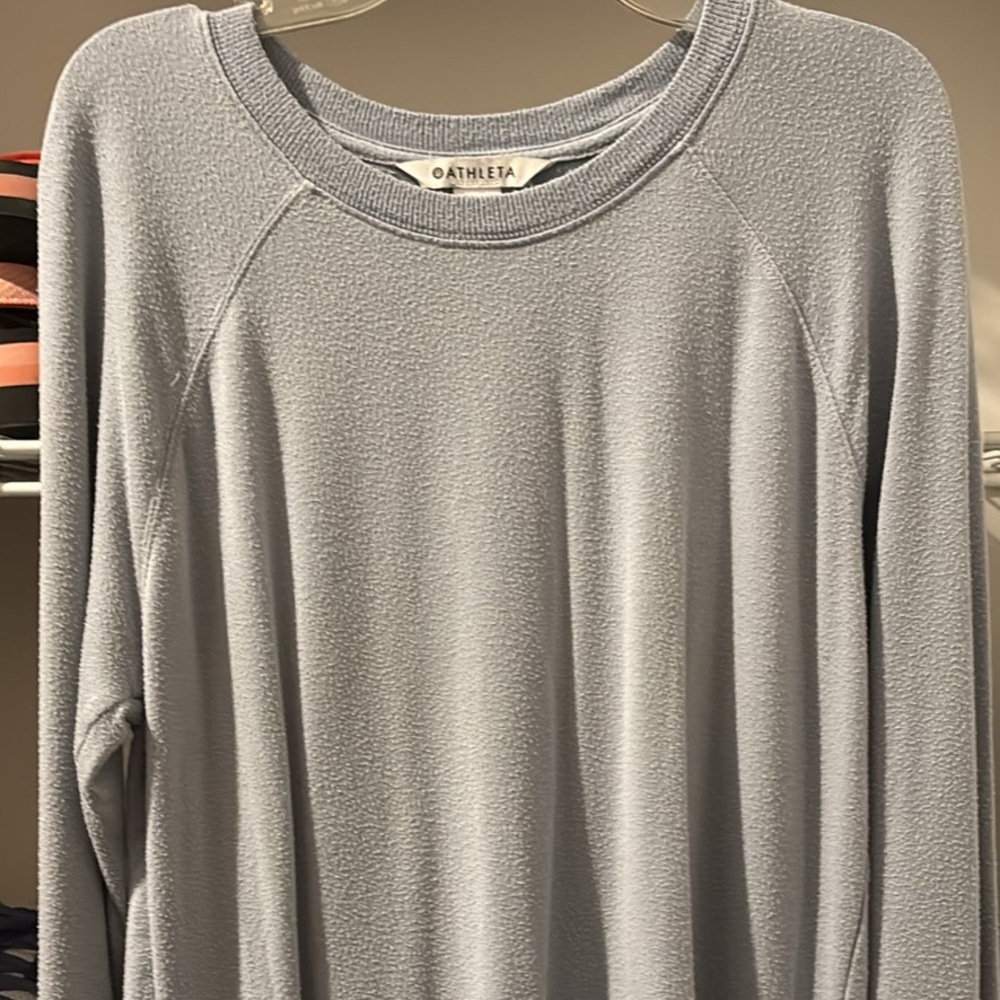 Athleta Crew Neck Top